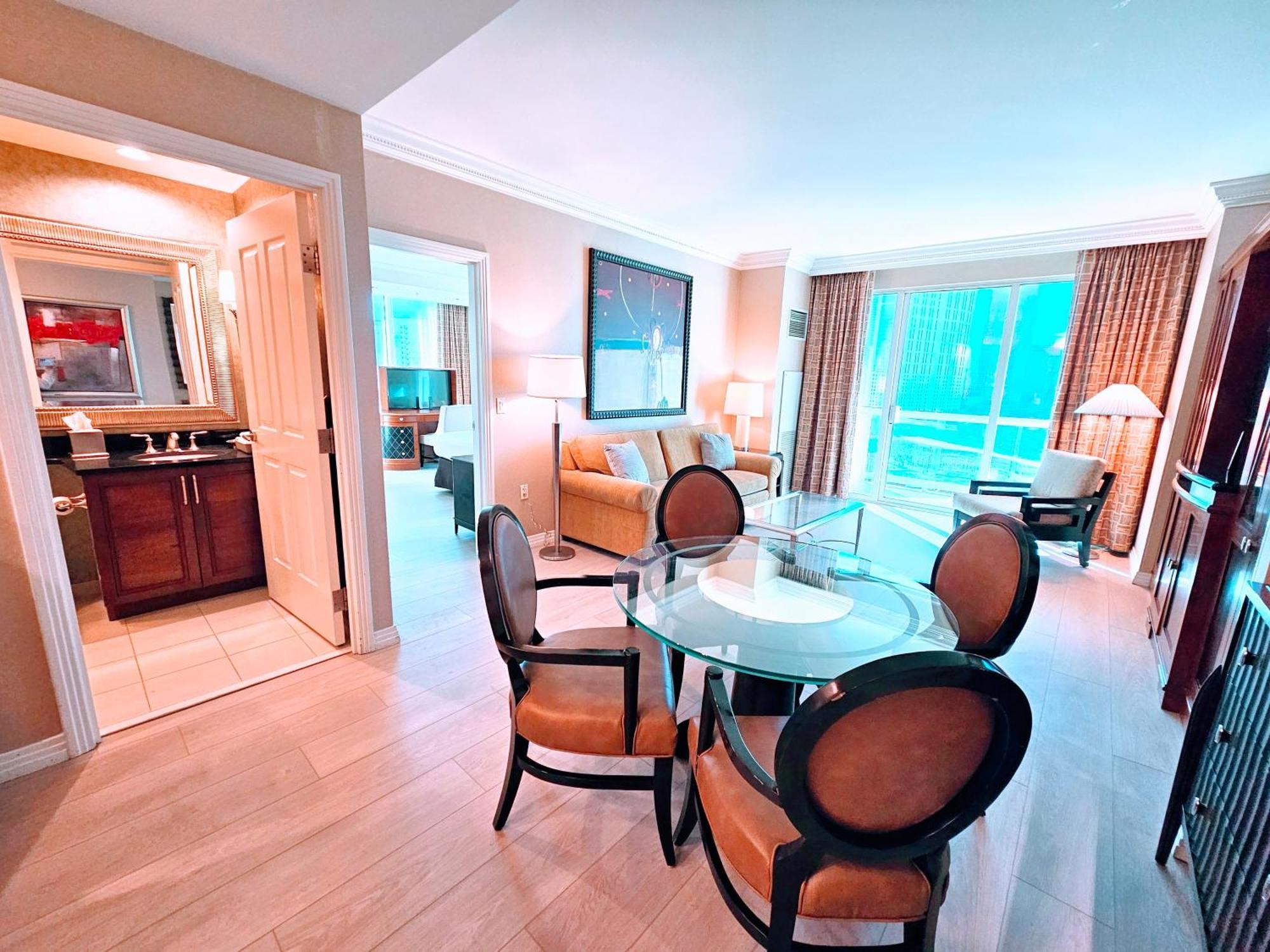 Strip & Sphere View - Separate Living Room - 2 Full Bath - Full Kitchen - Balcony - 900 Sqft - Mgm Signature Las Vegas Exterior foto